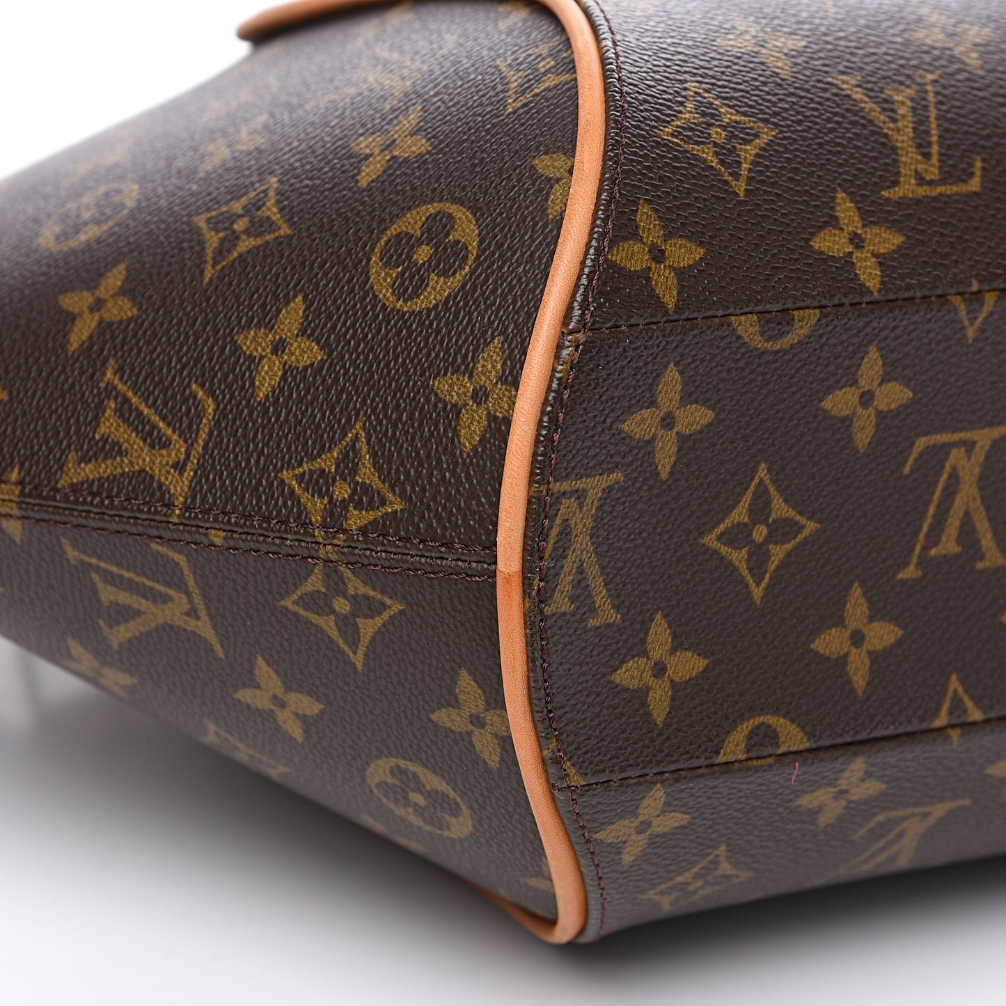 Monogram Ellipse MM
