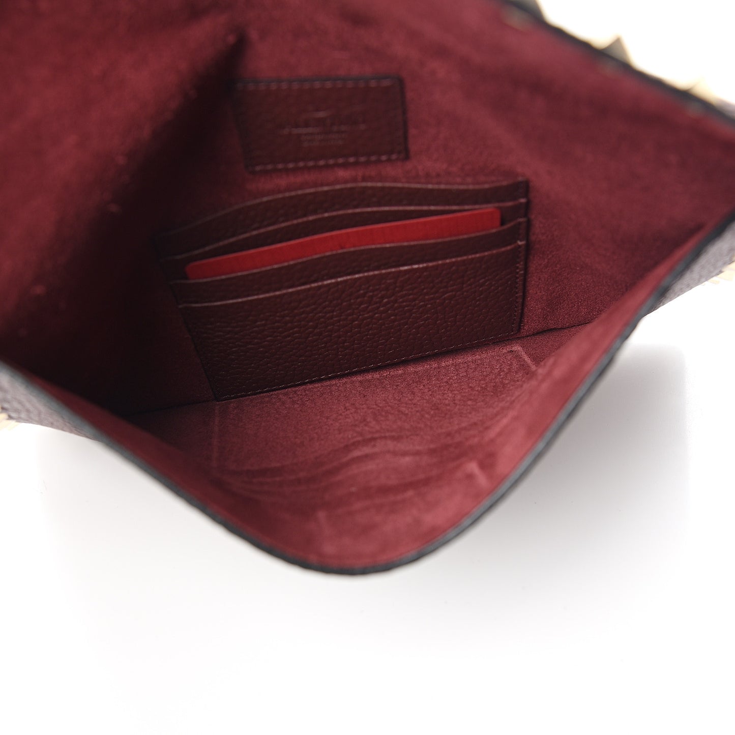 Pebbled Calfskin Medium Rockstud Envelope Flat Wristlet Pouch Rubin
