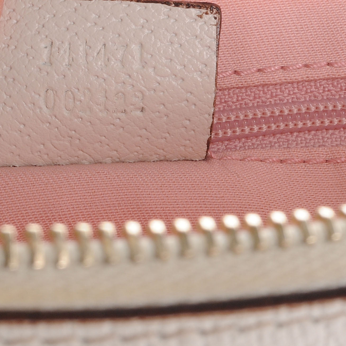 Monogram Small Abbey Pink