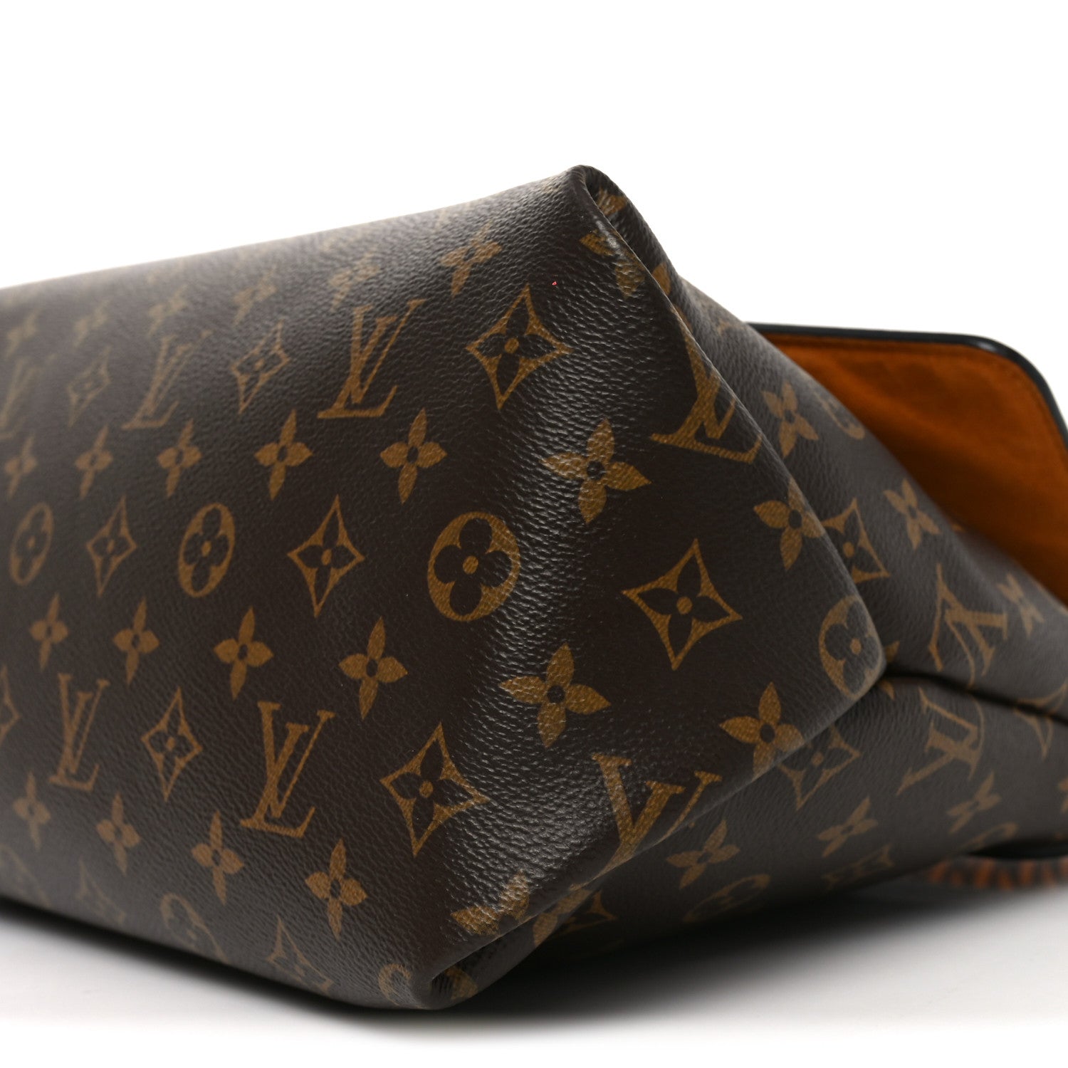 Louis Vuitton Monogram Beaubourg MM Safran Imperial 9 of 10