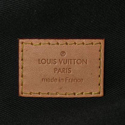 Louis Vuitton Monogram Bumbag 6 of 8