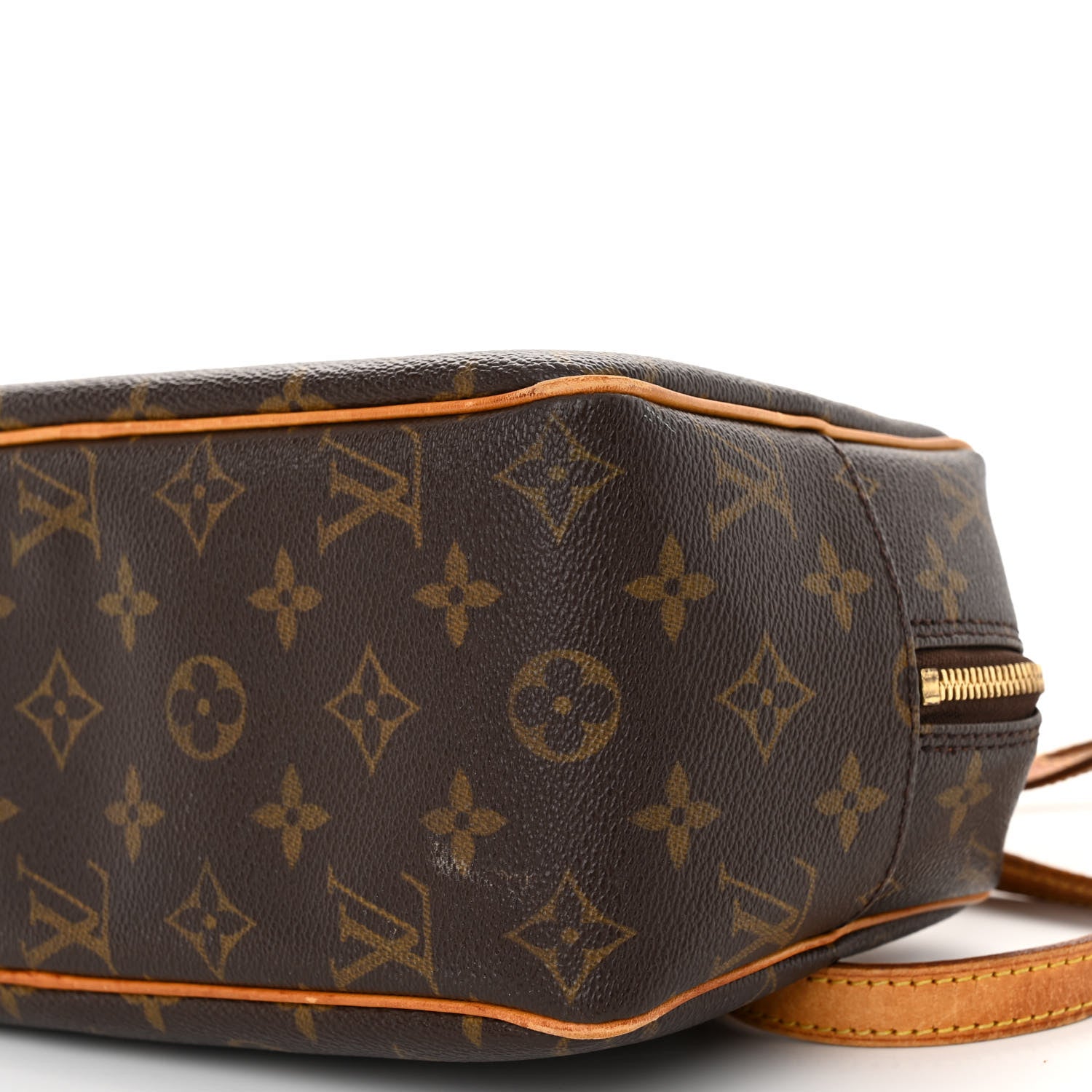 Louis Vuitton Monogram Cite MM 9 of 11