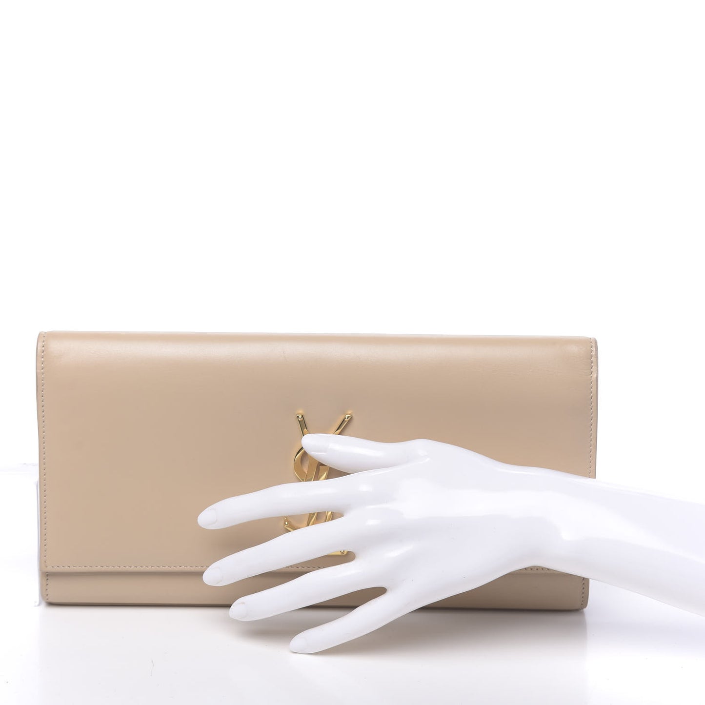 Smooth Calfskin Cassandre Clutch Nude Powder