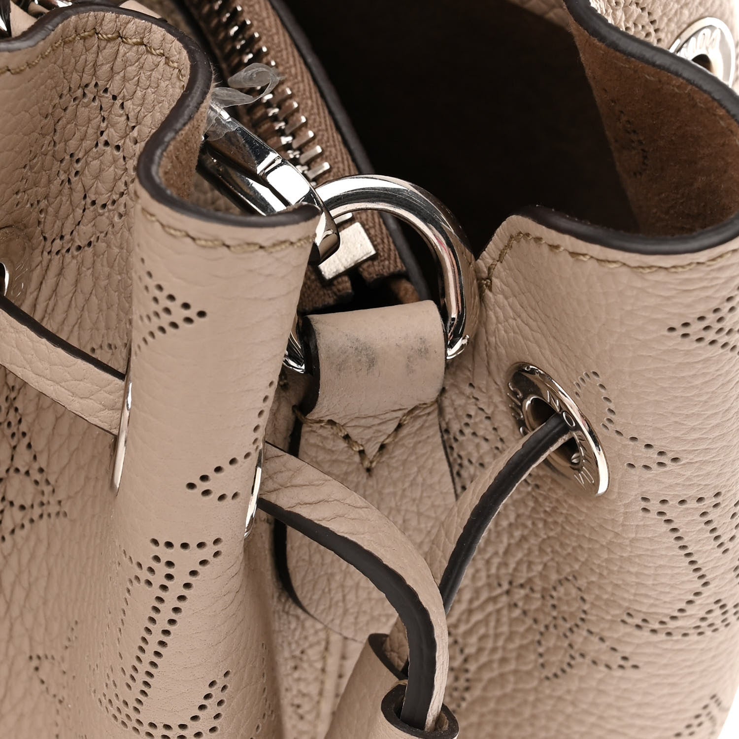 Louis Vuitton Mahina Bella Tote Galet 13 of 13