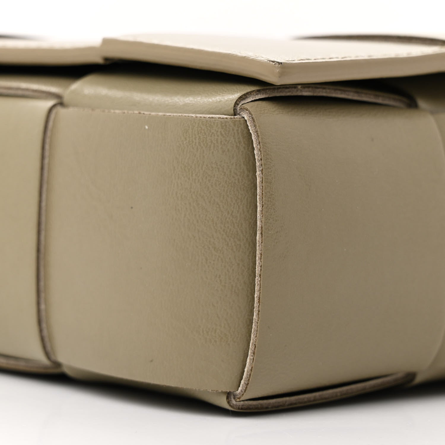 Bottega Veneta Calfskin Maxi Intreccio Cassette With Strap Bag Taupe 10 of 16