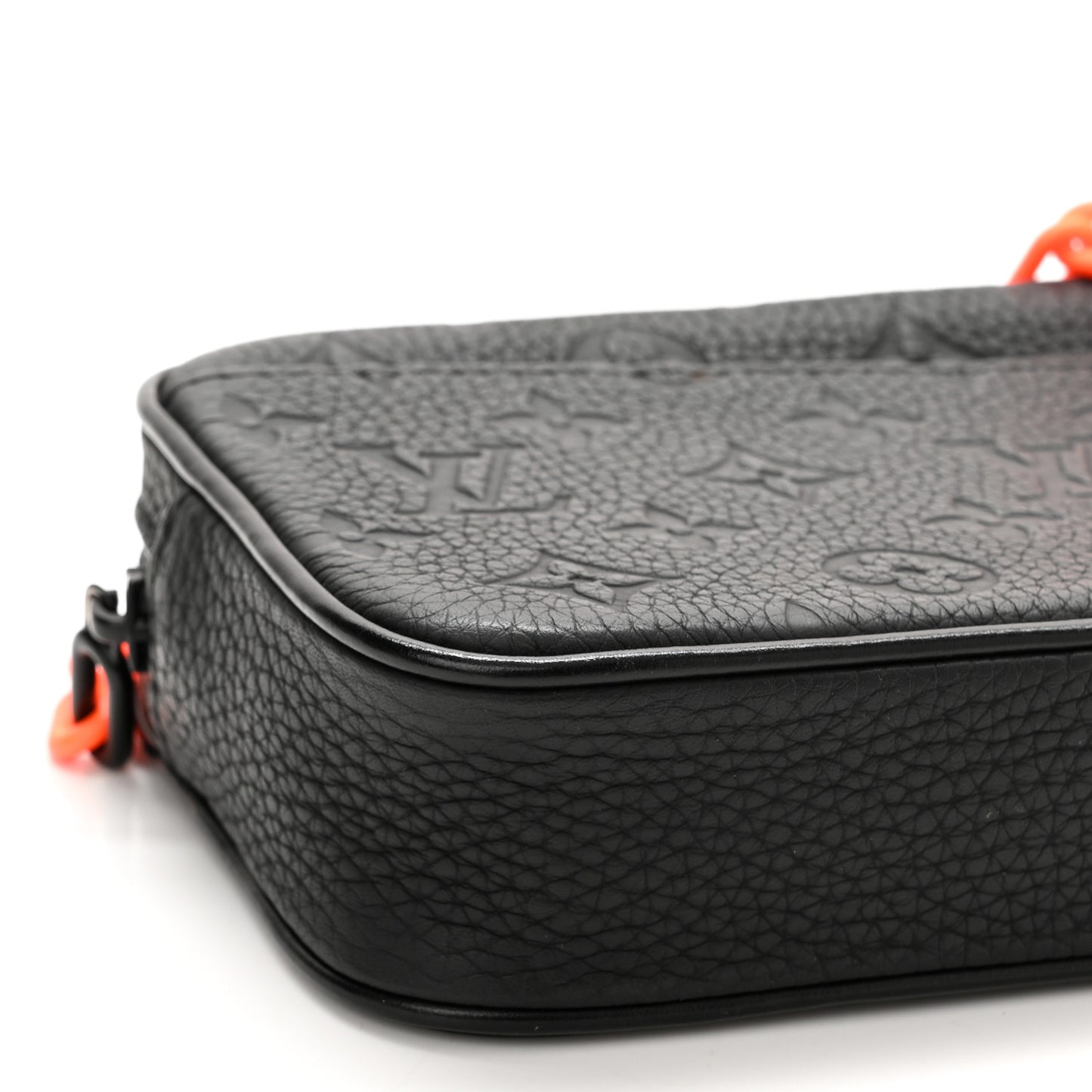 Taurillon Monogram Uniformes Solar Ray Soft Pochette Volga Belt Bag Black