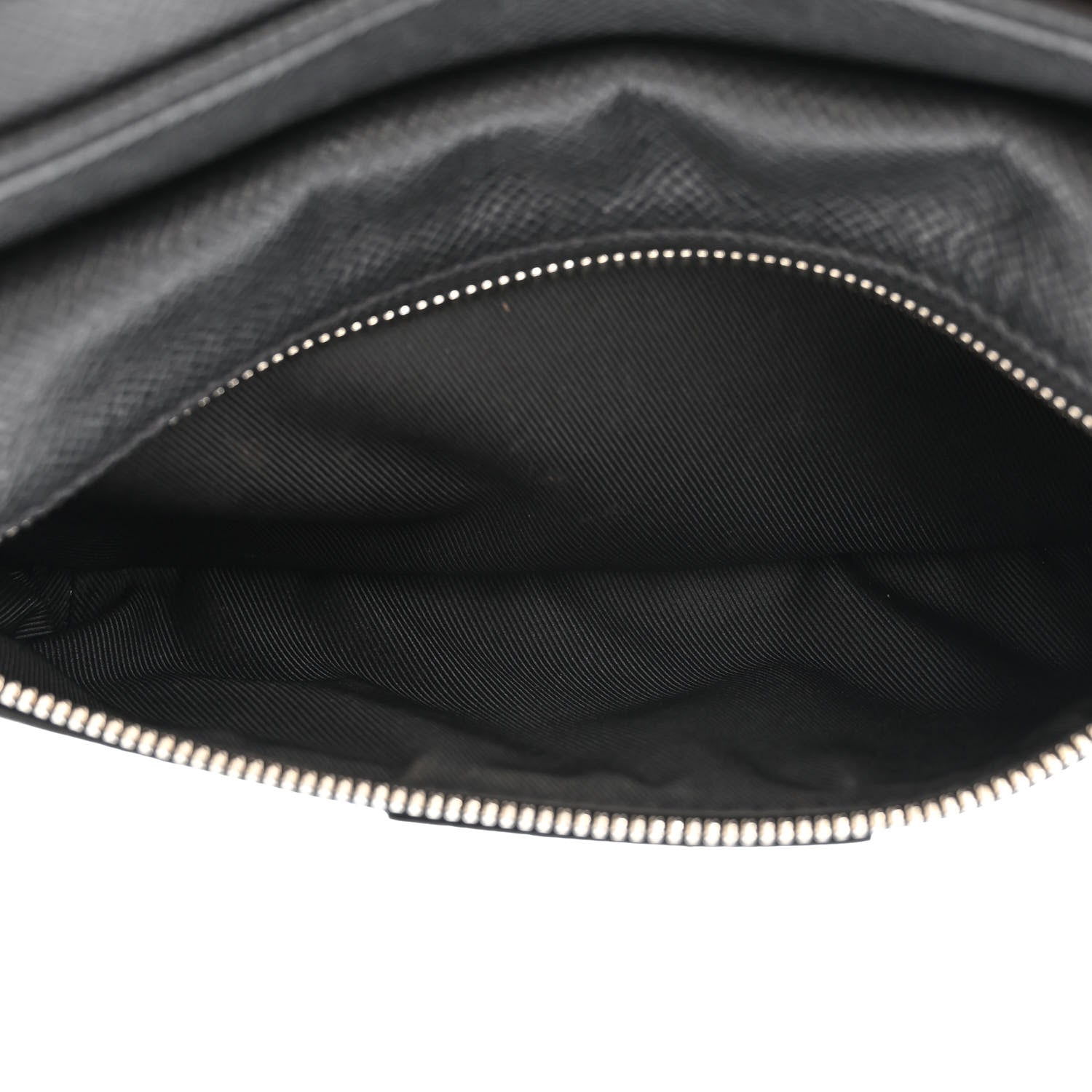 Louis Vuitton Taiga Monogram Outdoor Bumbag Black 9 of 15