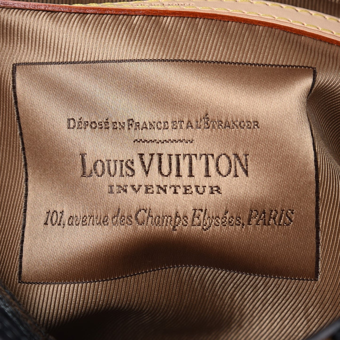 Monogram Fleur De Jais Carrousel