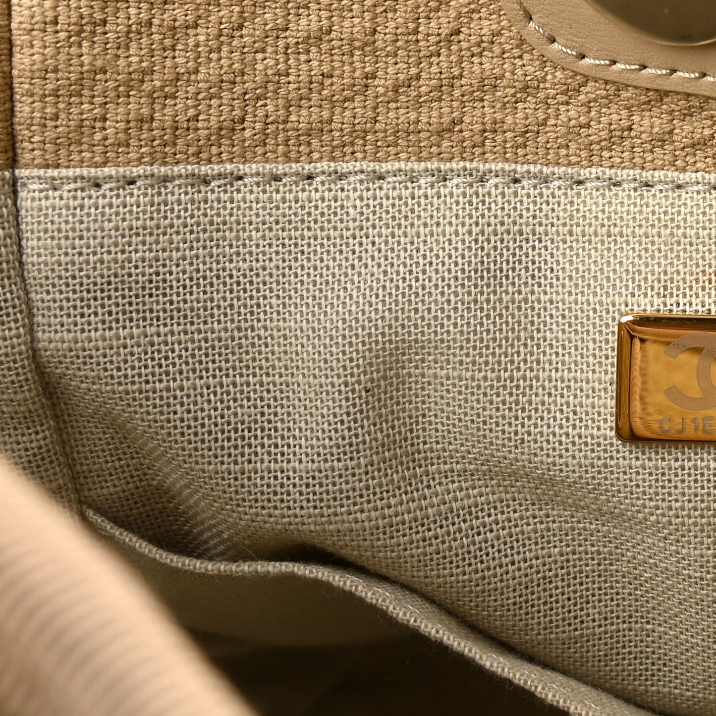 Mixed Fibers Small Deauville Tote Beige