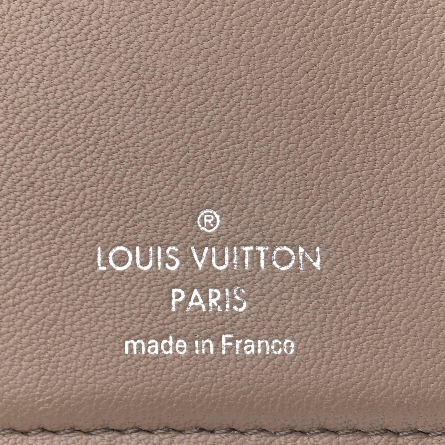 Taurillon Capucines Compact Wallet Magnolia