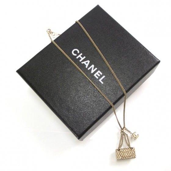 Chanel 2.55 Flap Bag Necklace Gold 2 of 5