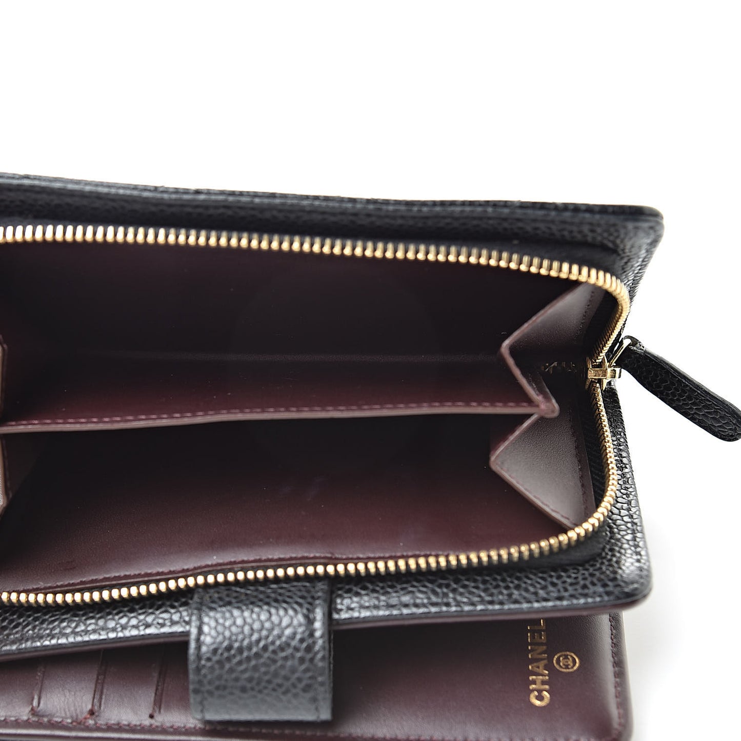 Caviar Quilted Zipped Pocket Wallet Black