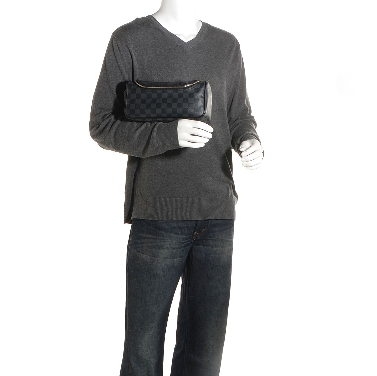 Louis Vuitton Damier Graphite Toiletry Pouch 2 of 8