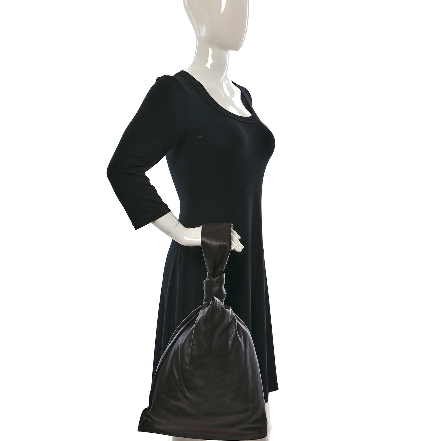 Supple Calfskin BV Twist Fondente