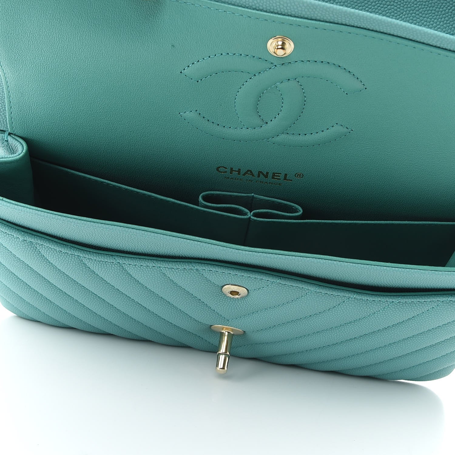 Chanel Caviar Flat Chevron Quilted Medium Double Flap Green 8 of 10