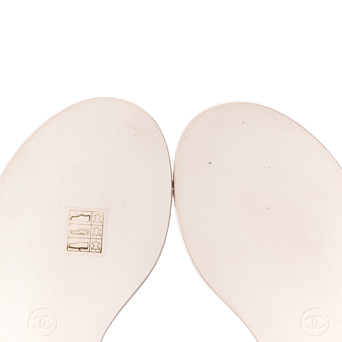 Souple Calfskin Chain CC Thong Sandals 37 Black White