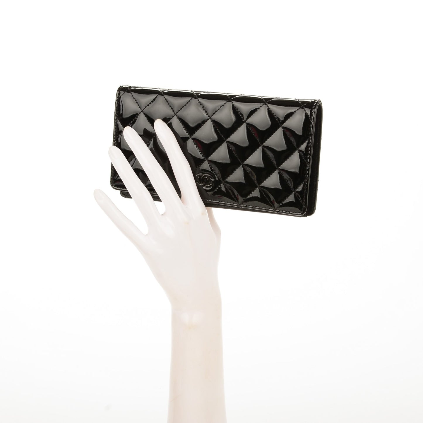 Patent Calfskin Quilted Yen Wallet Black