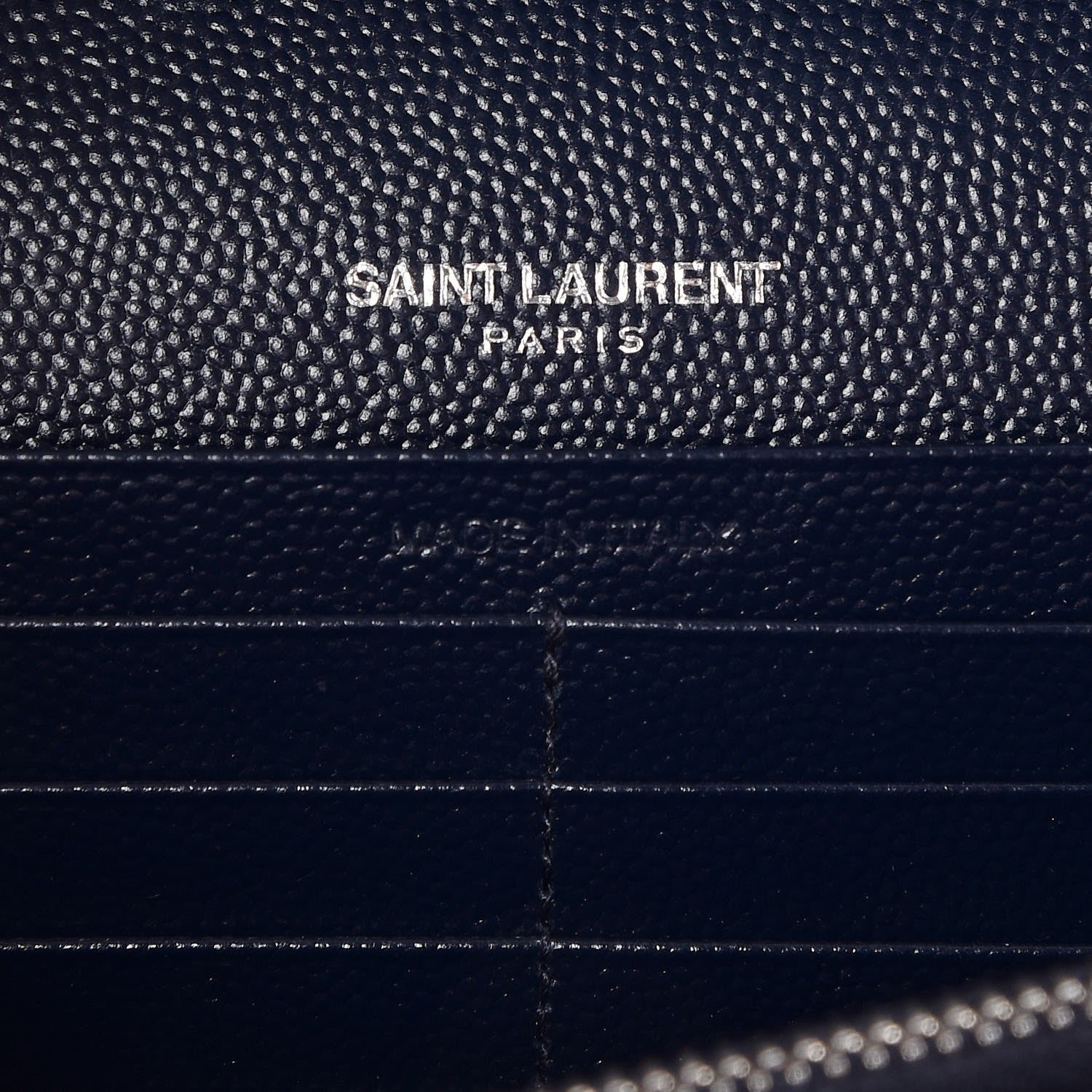 Saint Laurent Grain De Poudre Matelasse Chevron Monogram Chain Wallet Navy 6 of 7