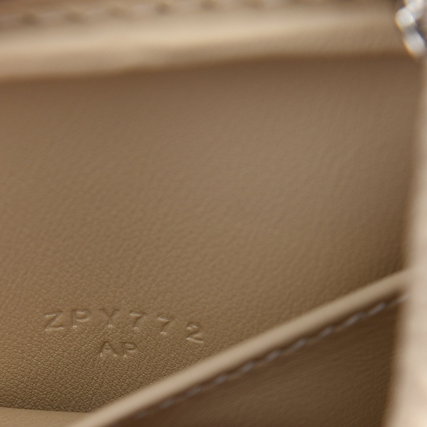 Hermes Taurillon Clemence Mini Lindy 20 Craie 6 of 8