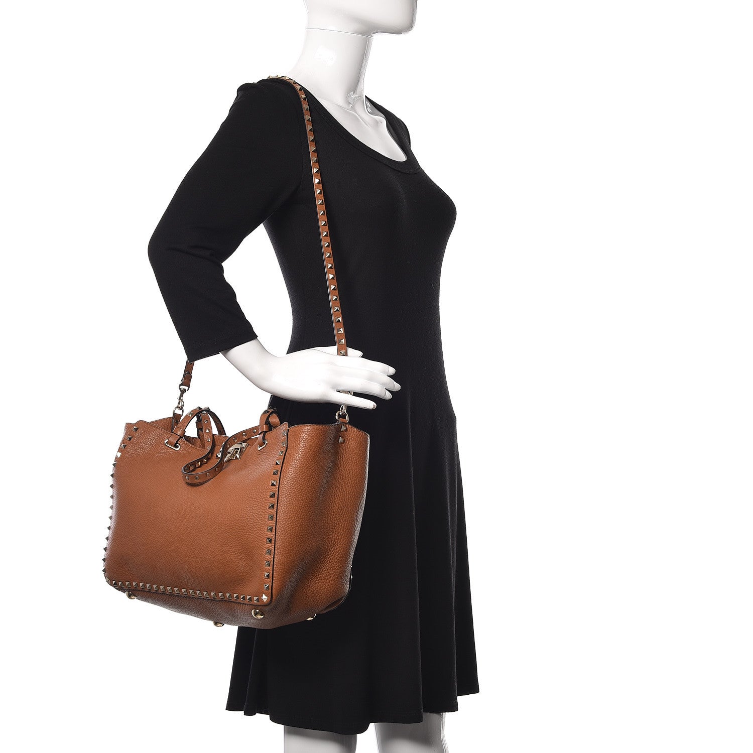 Valentino Garavani Pebbled Calfskin Medium Rockstud Tote Light Cuir 3 of 19