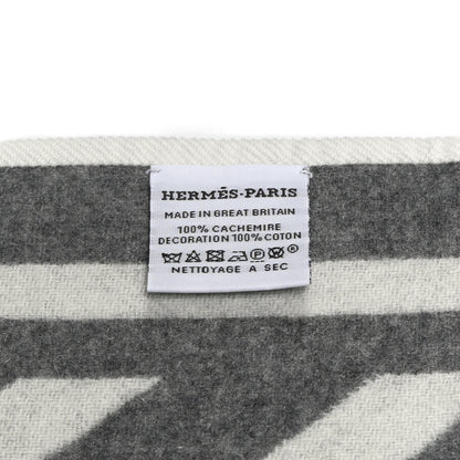 Hermes Cashmere Coaching Double Face Triangle Scarf Gris Flanelle Ivory 2 of 3