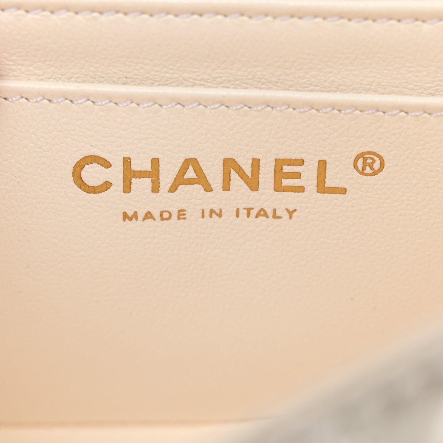 Aged Calfskin Quilted 2.55 Reissue Mini Flap White