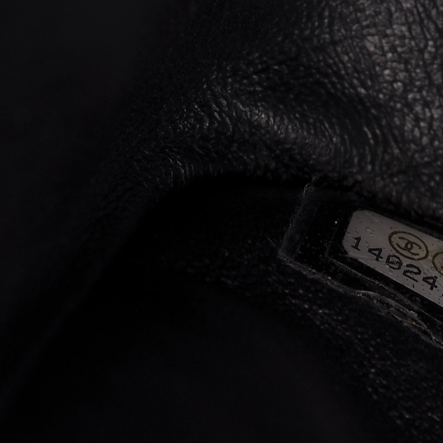 Chanel Caviar Quilted 2.55 Reissue 226 Flap Black 9 of 13