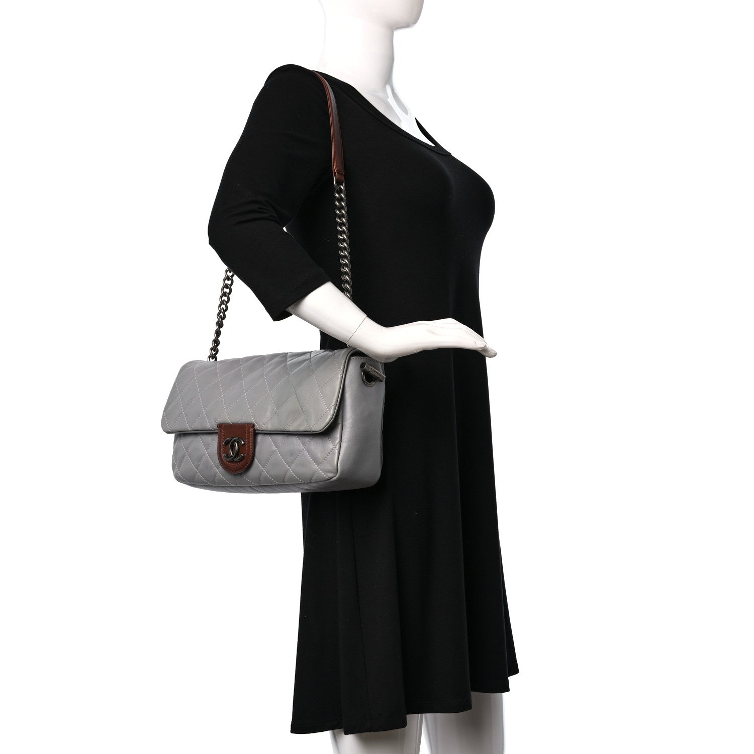 Chanel Calfskin Large Country Chic Flap Grey 2 of 10