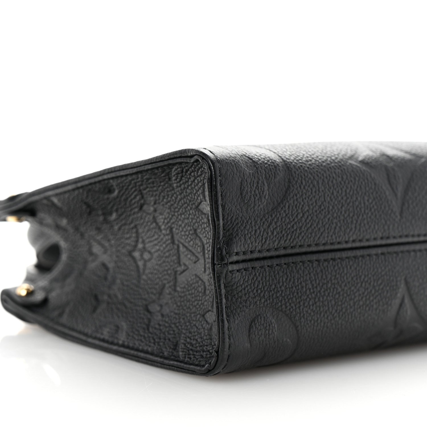 Louis Vuitton Empreinte Monogram Giant Onthego BB Black 8 of 9