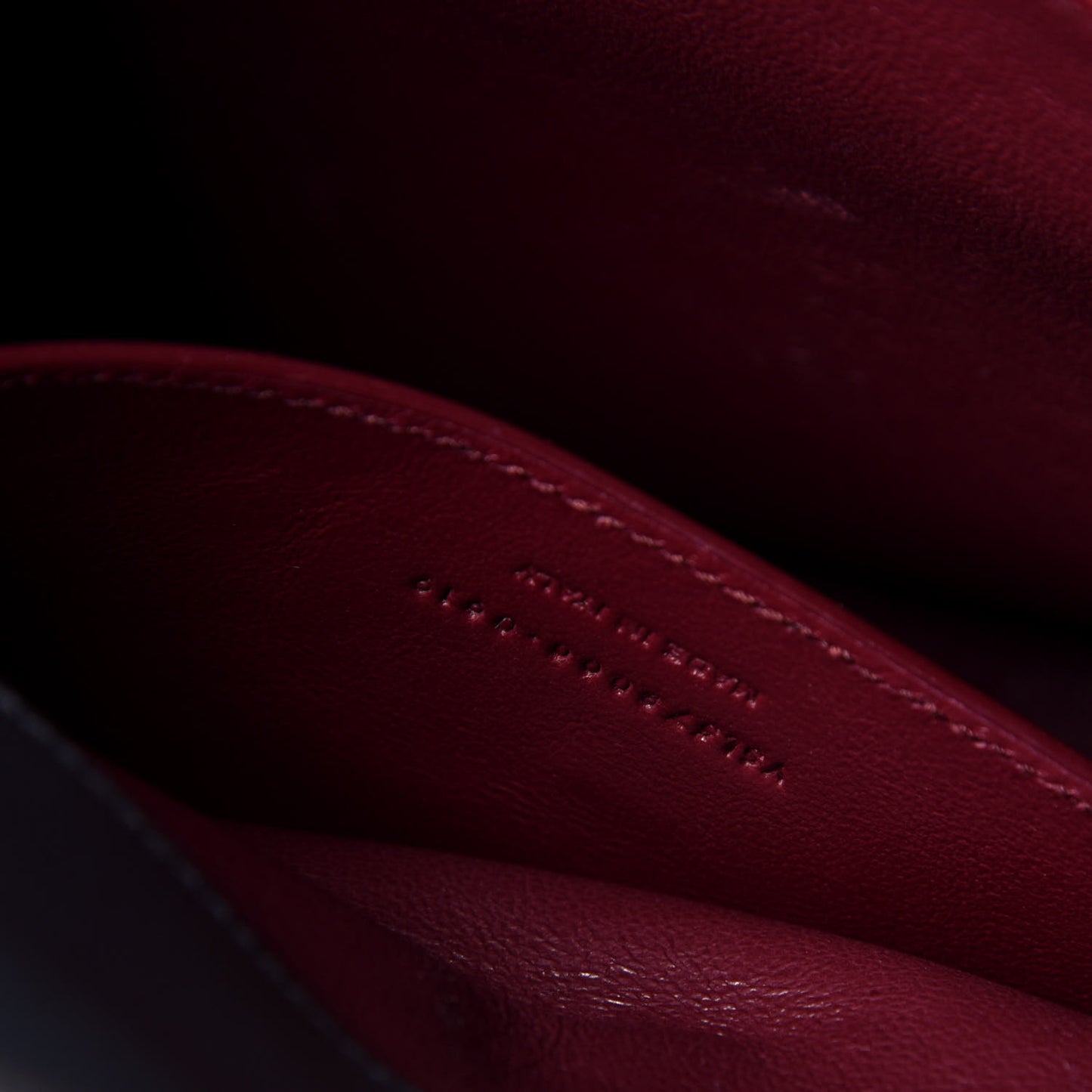 Grain de Poudre Medium Classic Monogram Cassandra Top Handle Deep Marine