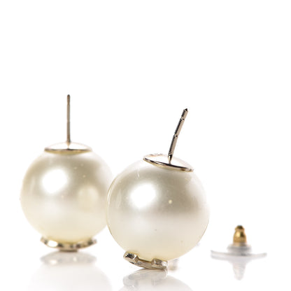 Chanel Pearl CC Large Earrings Gold 8 of 9