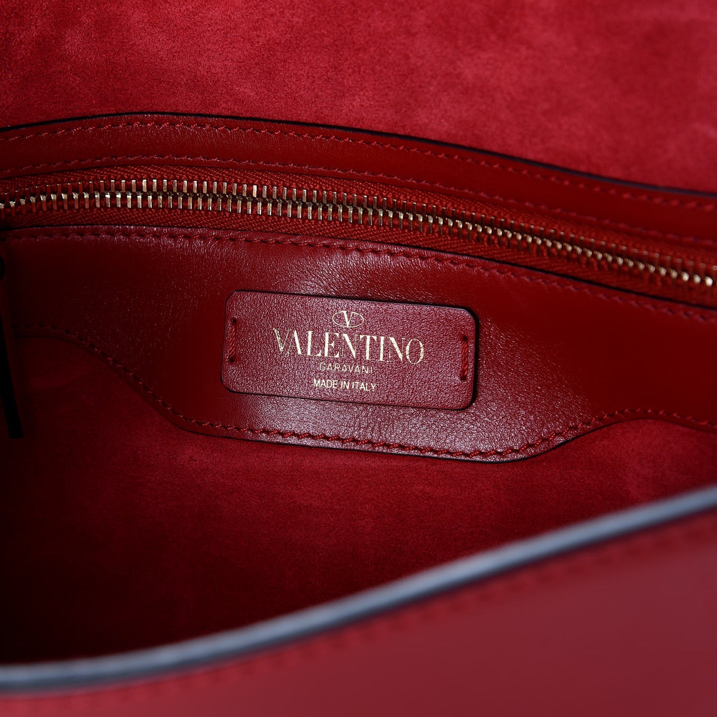 Vitello Small Rockstud Demilune Shoulder Bag Rosso Valentino