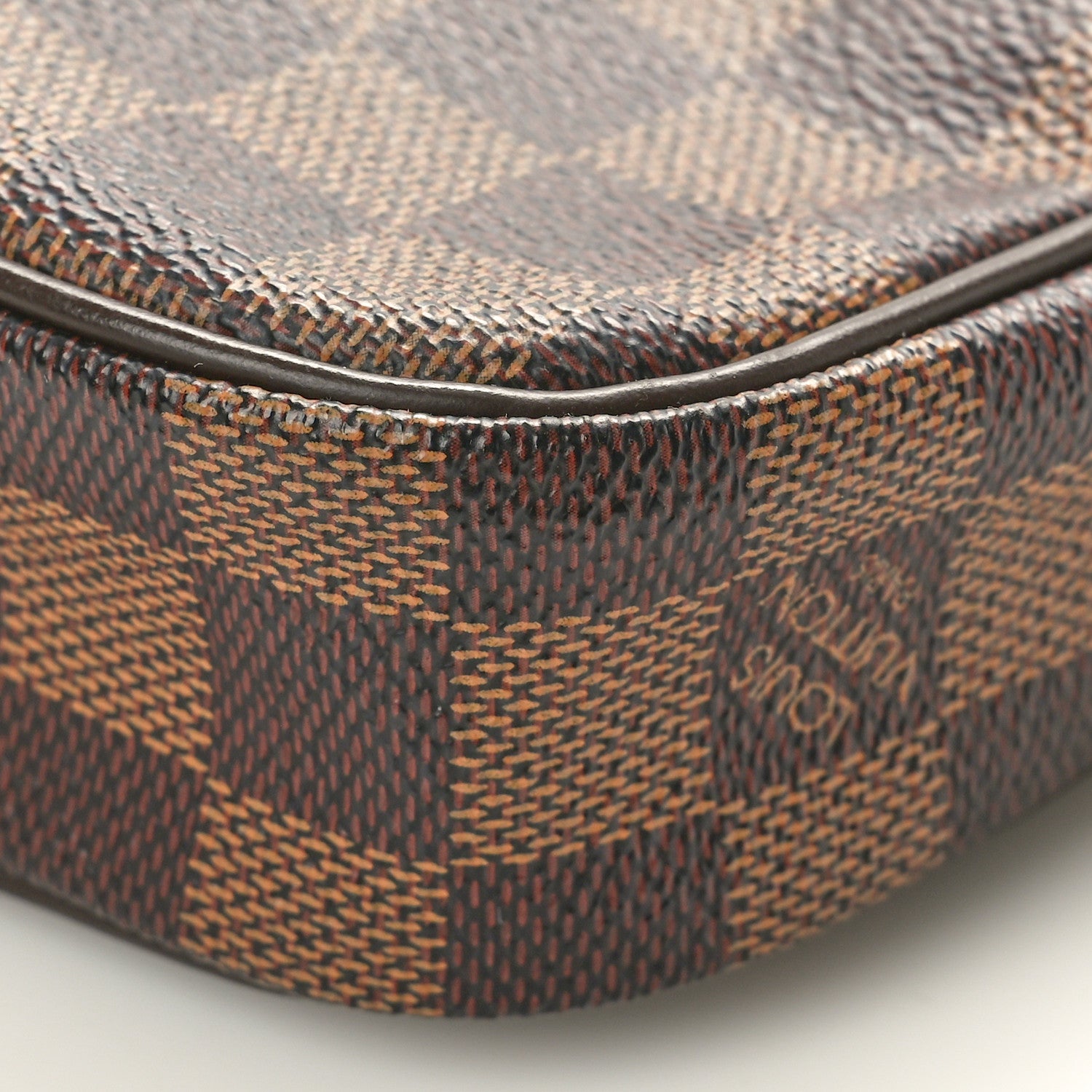 Louis Vuitton Damier Ebene Rift 10 of 10