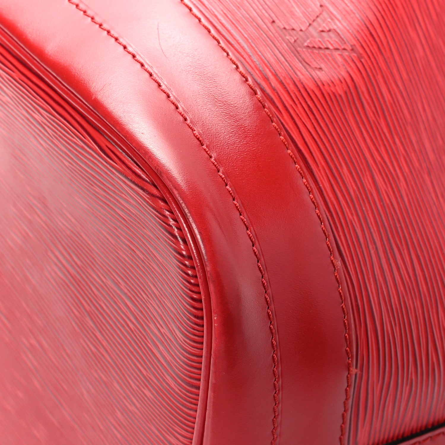 Louis Vuitton Epi Noe Castillan Red 8 of 12
