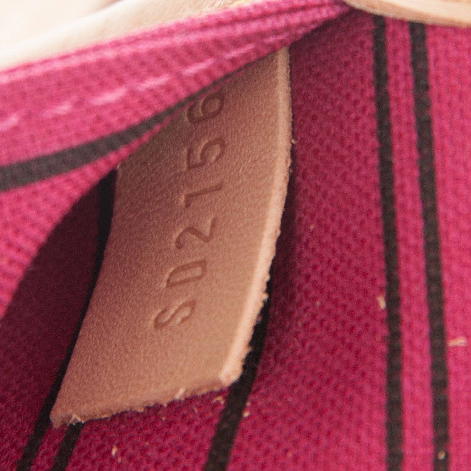 Louis Vuitton Monogram Neo Neverfull MM Pivoine 8 of 8