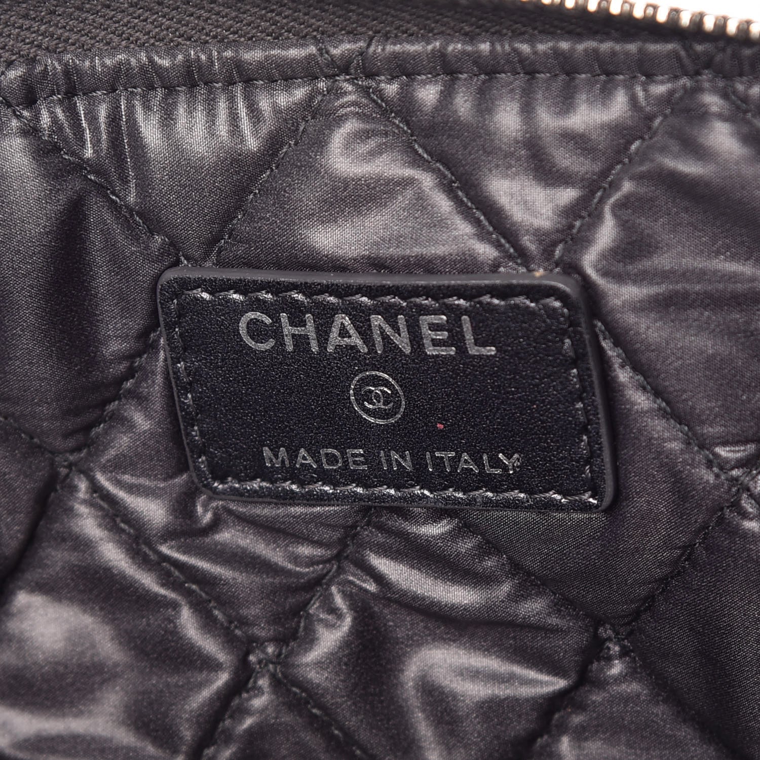 Chanel Metallic Caviar Quilted Medium Maxi CC Cosmetic Case Black 8 of 10