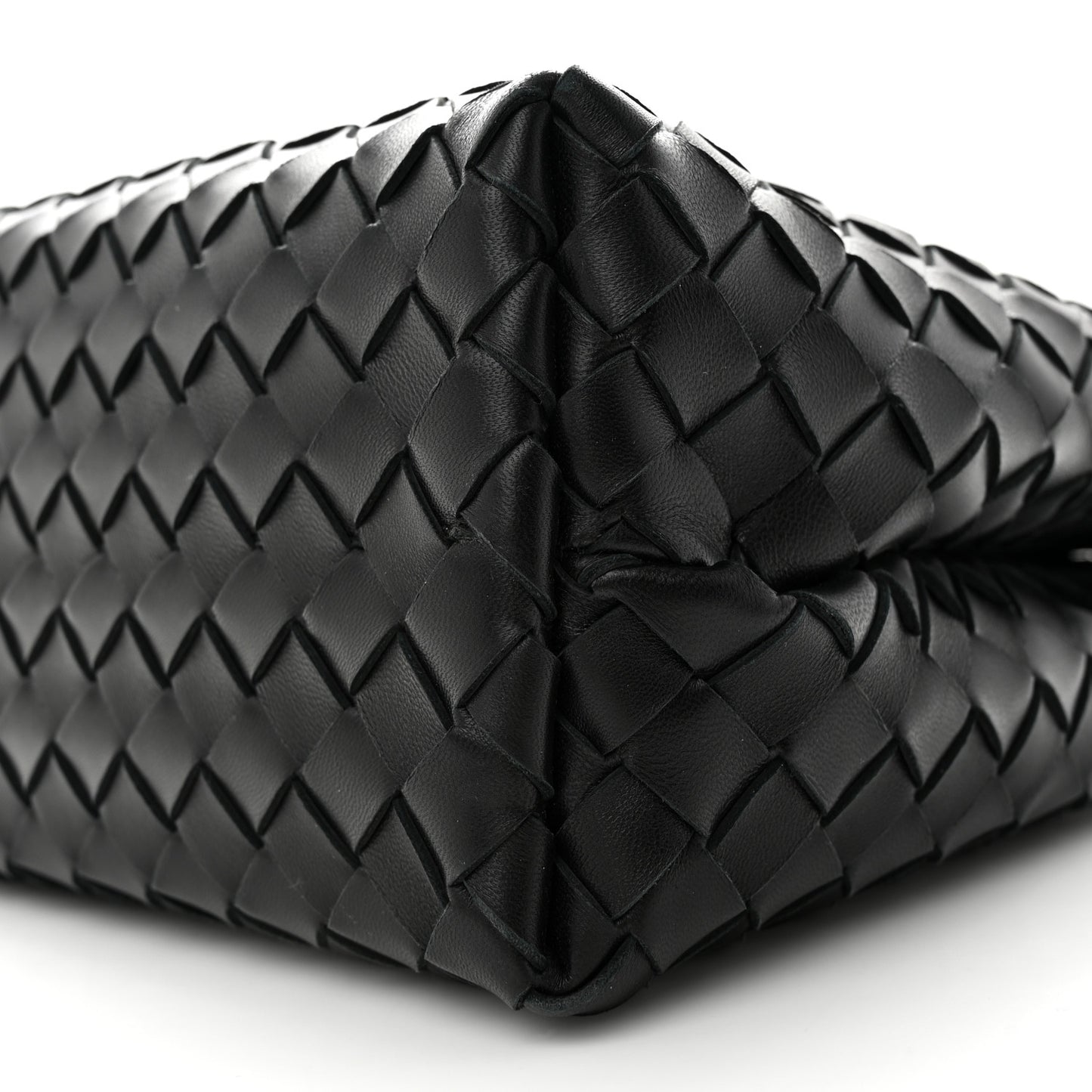 Nappa Intrecciato Medium Andiamo Shoulder Bag Black