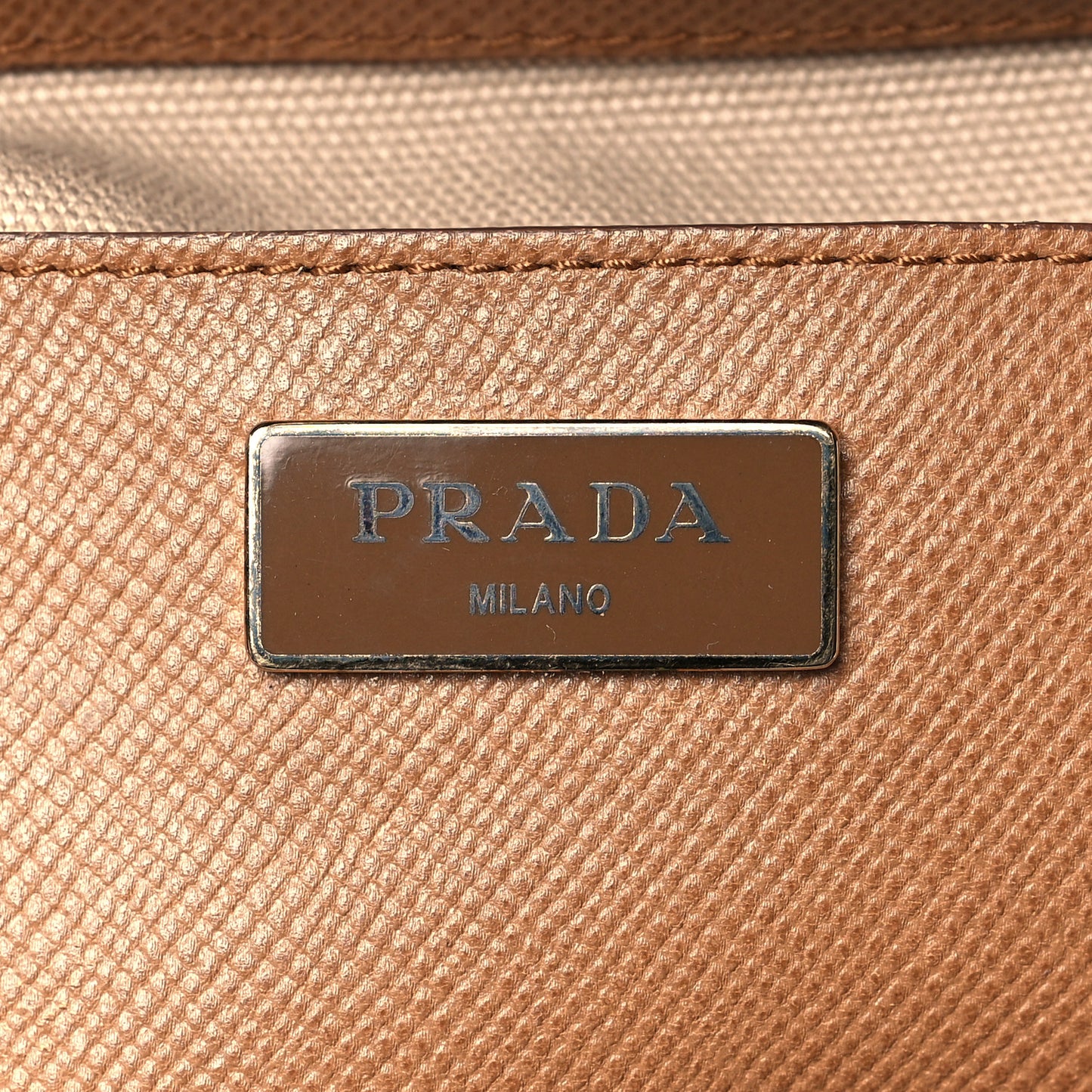 Saffiano City Calfskin Bi-Color Tote Ginestra Caramel