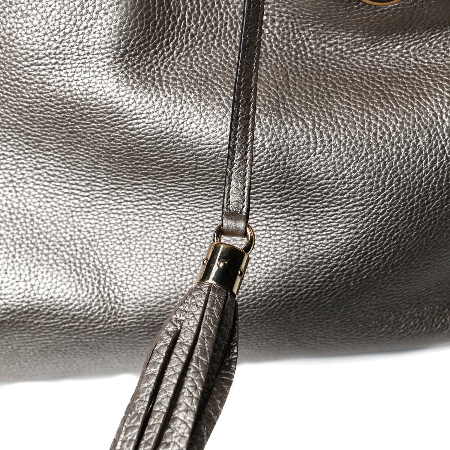 Gucci Metallic Pebbled Calfskin Medium Soho Chain Shoulder Bag Golden Beige 14 of 16