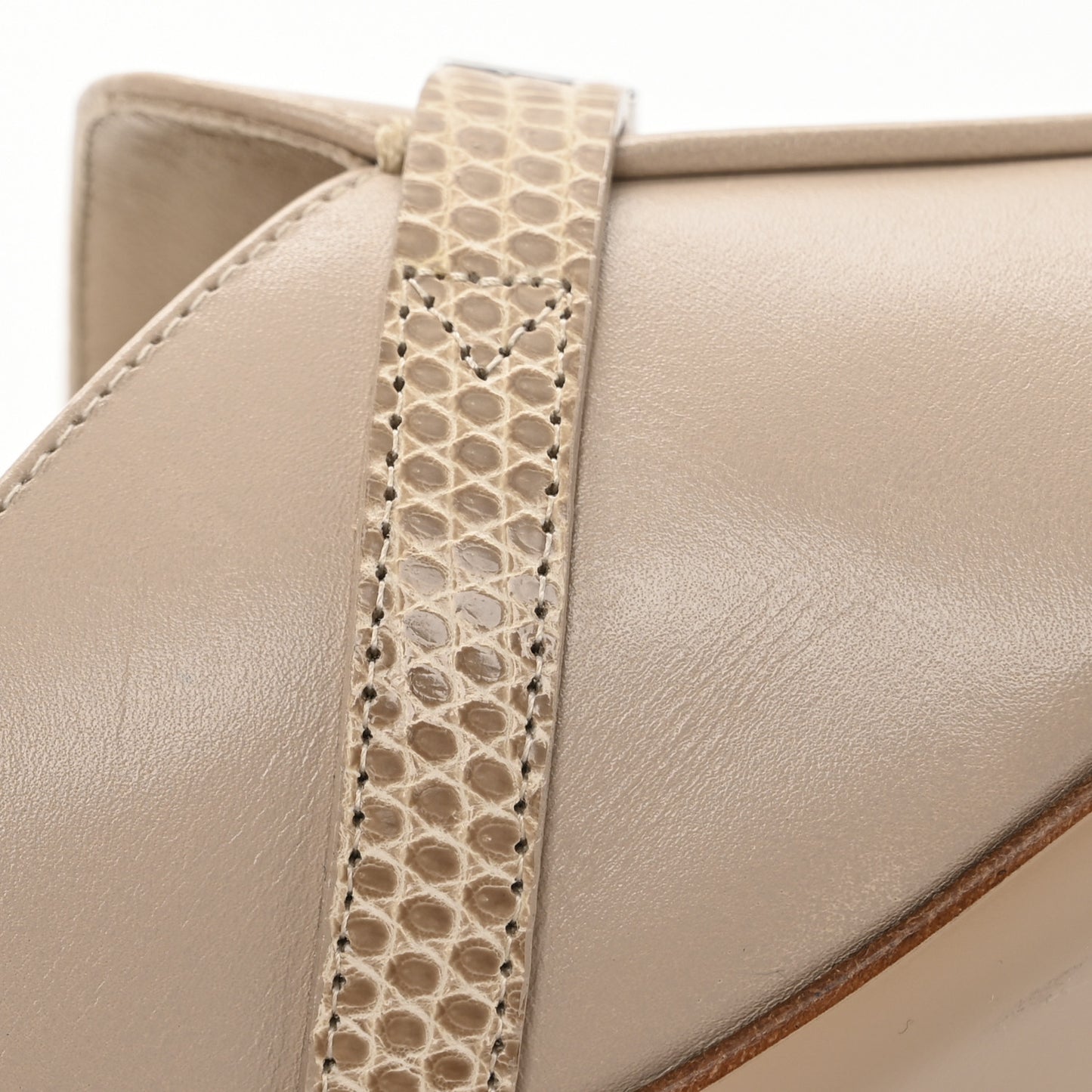 Shiny Lizard Calfskin Oz Mules 38 Beige Sarrazin 40 Beige Sarrazin