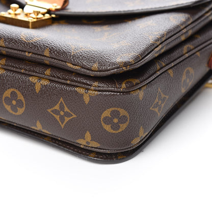 Louis Vuitton Monogram Pochette Metis 9 of 11