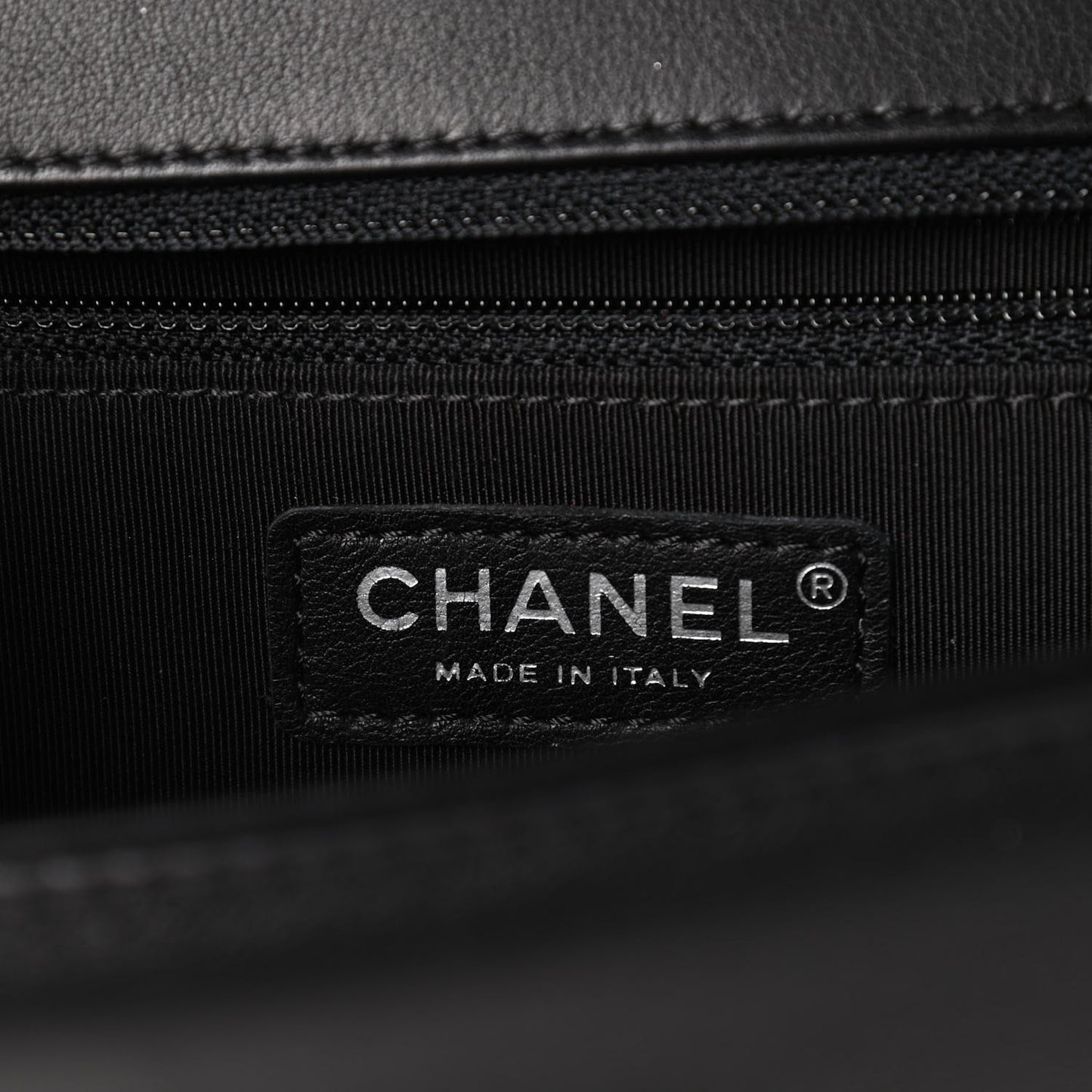 Calfskin Chevron Quilted Large Boy Flap Black