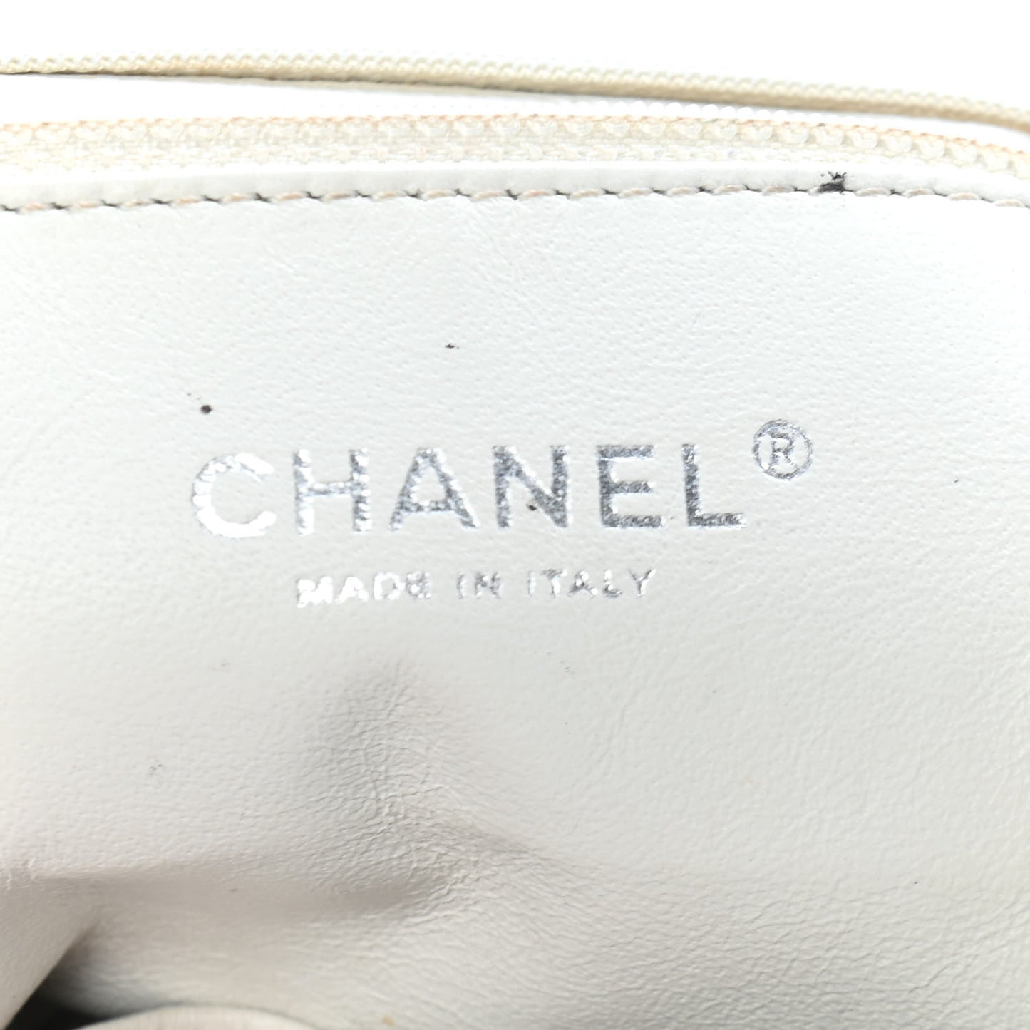 Smooth Calfskin Luxe Ligne Flap White