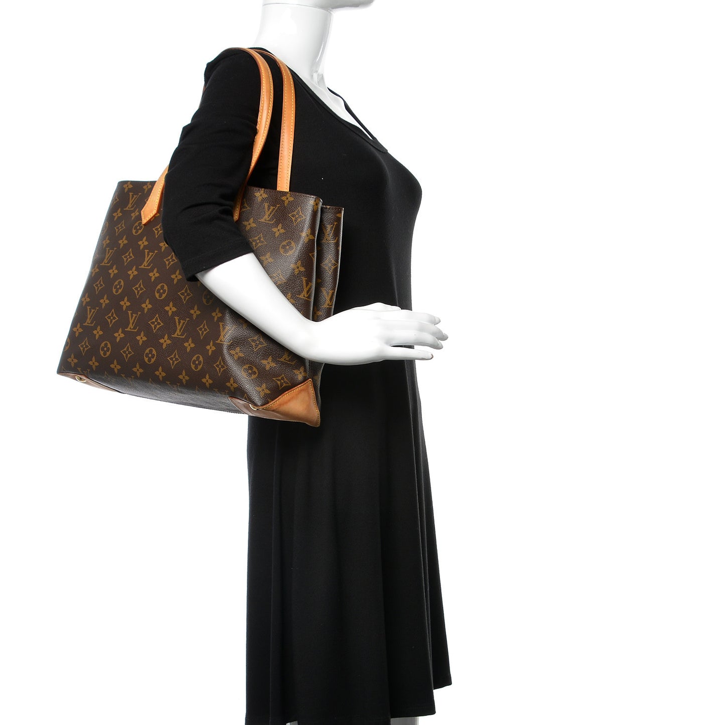 Monogram Wilshire MM