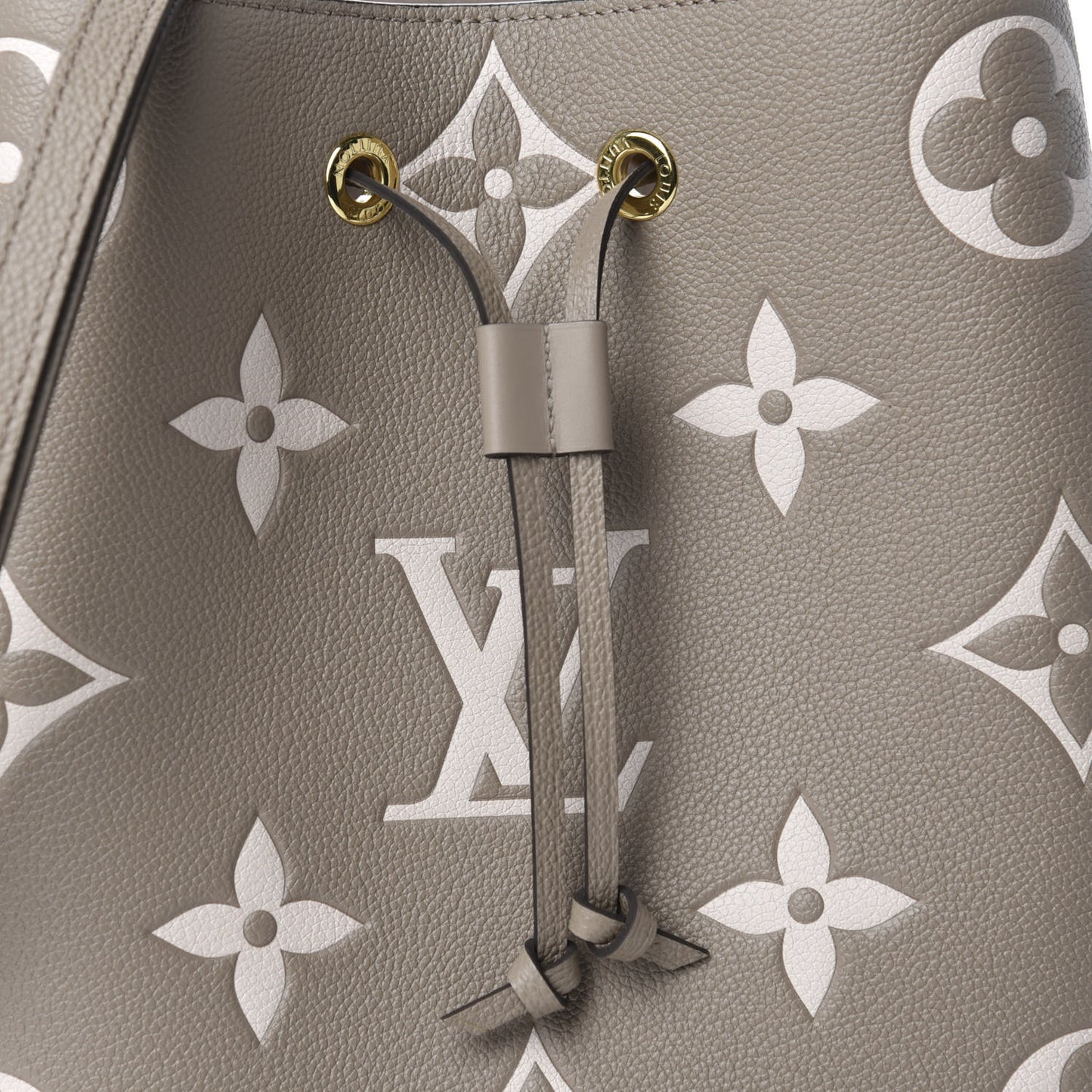 Empreinte Monogram Giant Neonoe MM Tourterelle Creme