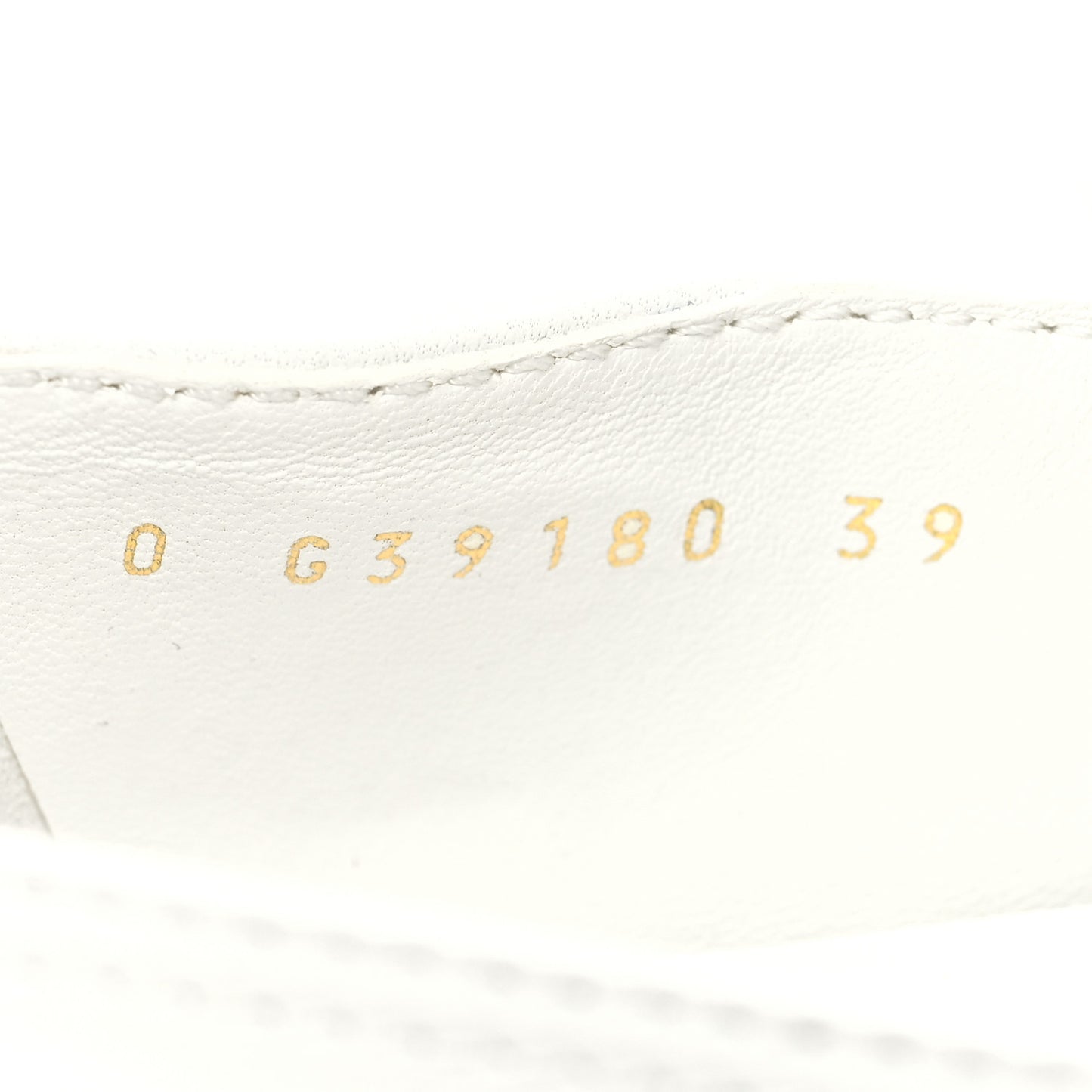 Lambskin Quilted Womens CC Stroll Sneakers 39 White