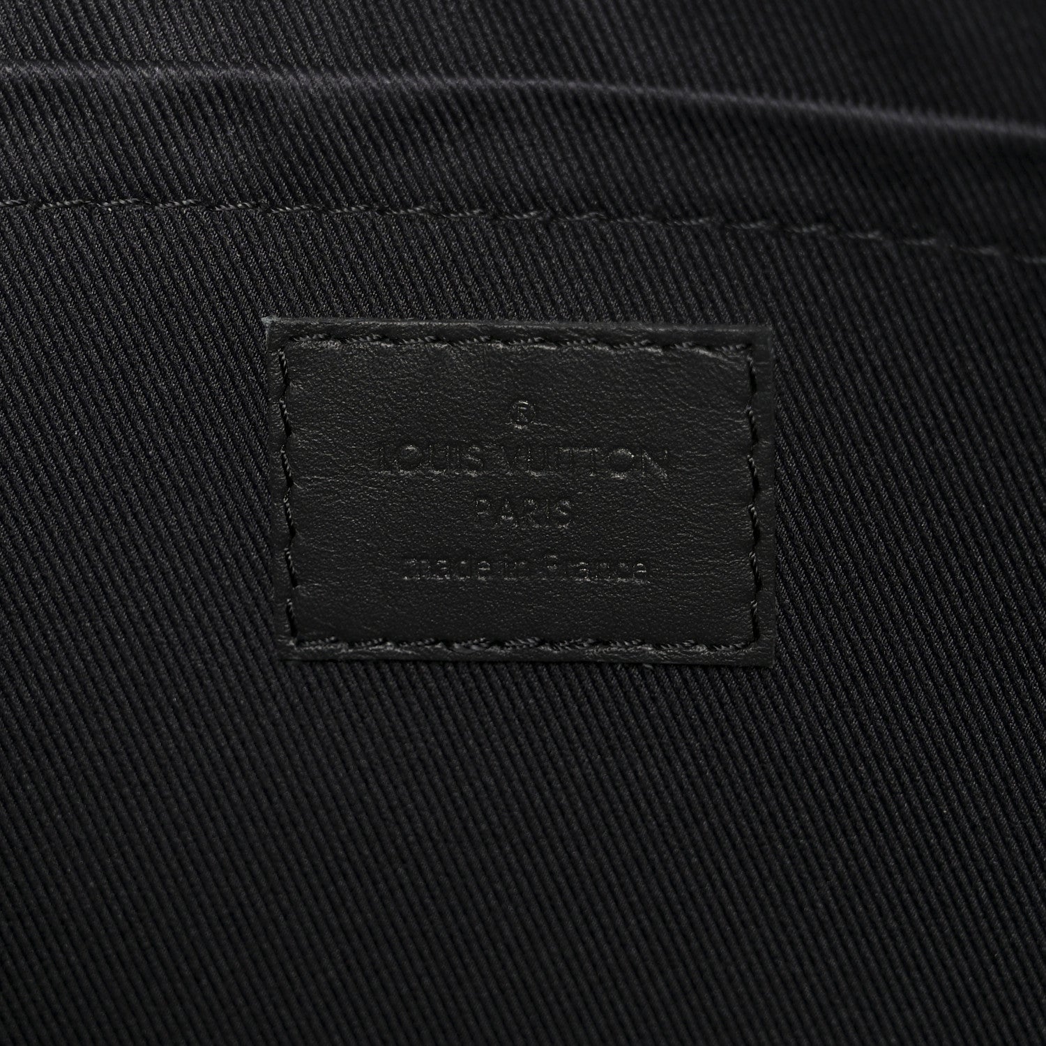 Louis Vuitton Damier Infini Discovery Pochette GM Onyx 6 of 8
