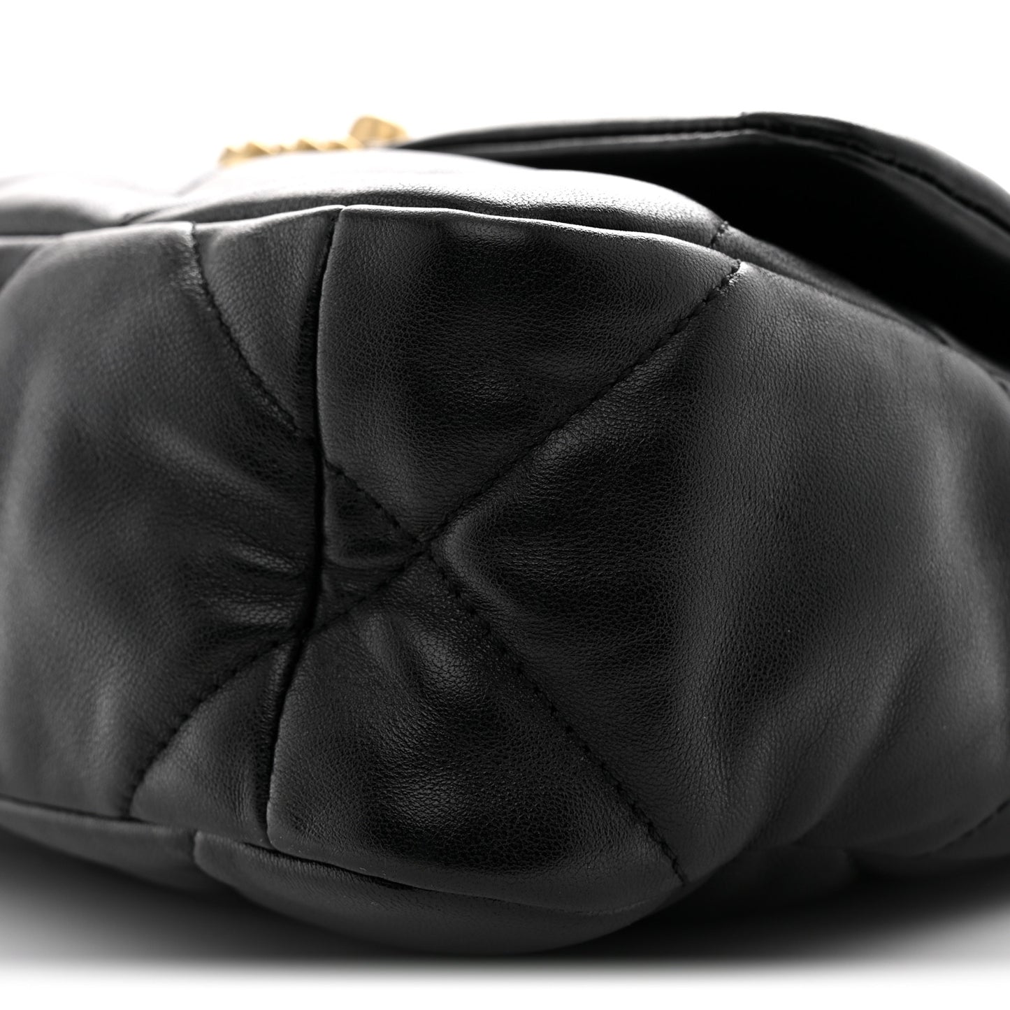 Lambskin Quilted Medium Chanel 19 Flap Black