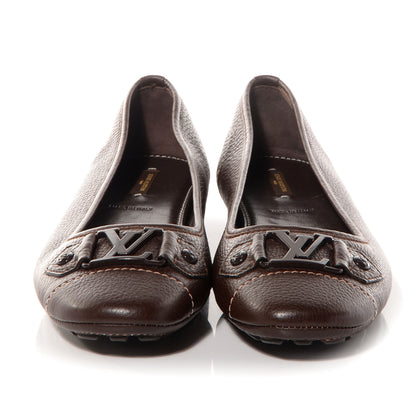 Louis Vuitton Pebbled Leather Oxford Ballerina Flats 42 Marron 2 of 8