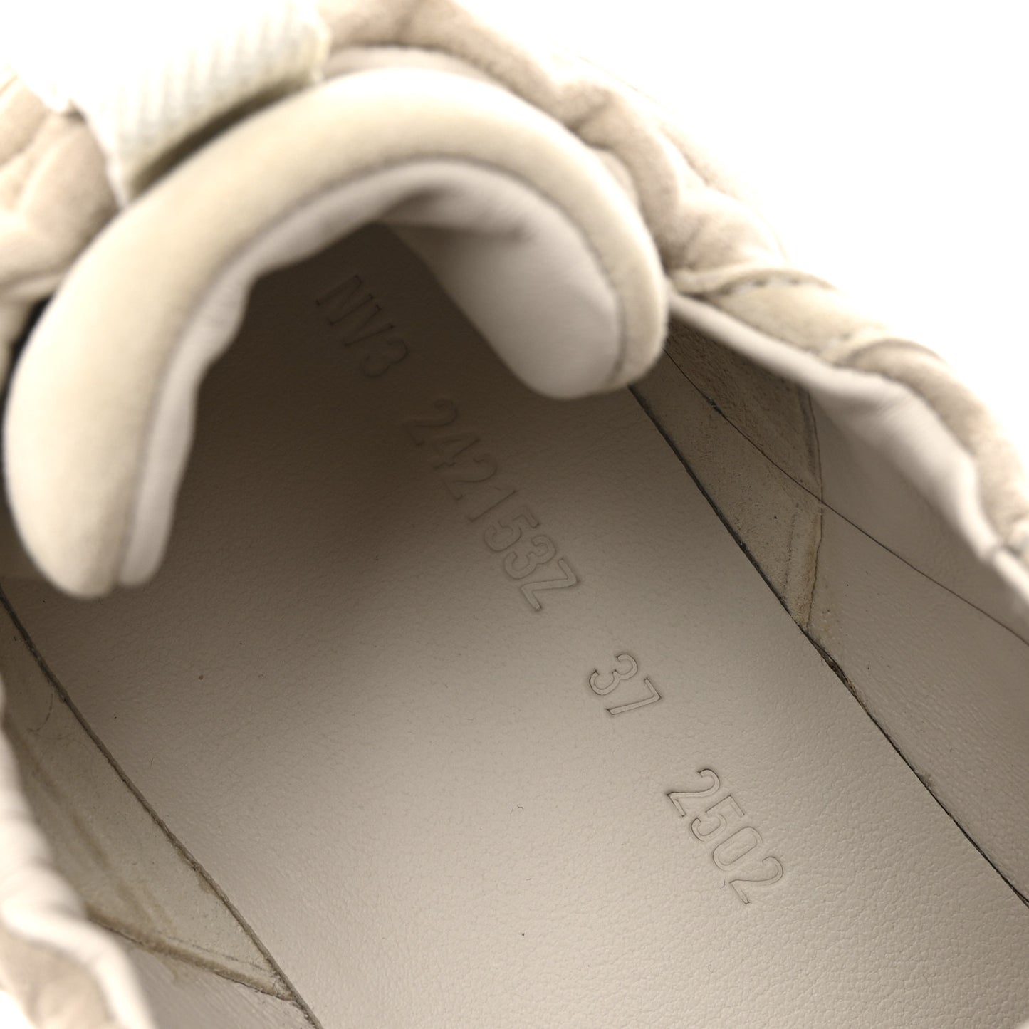 Suede Goatskin Jet Sneakers 37 Beige Esquisse Glaise